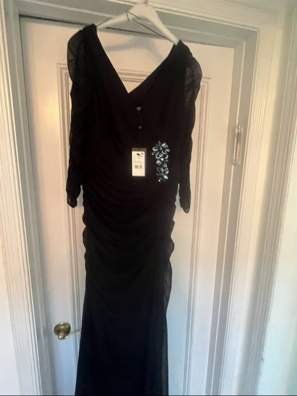 Black Long-Sleeve V-Neck Ruched Evening Dress with Embellished Detail